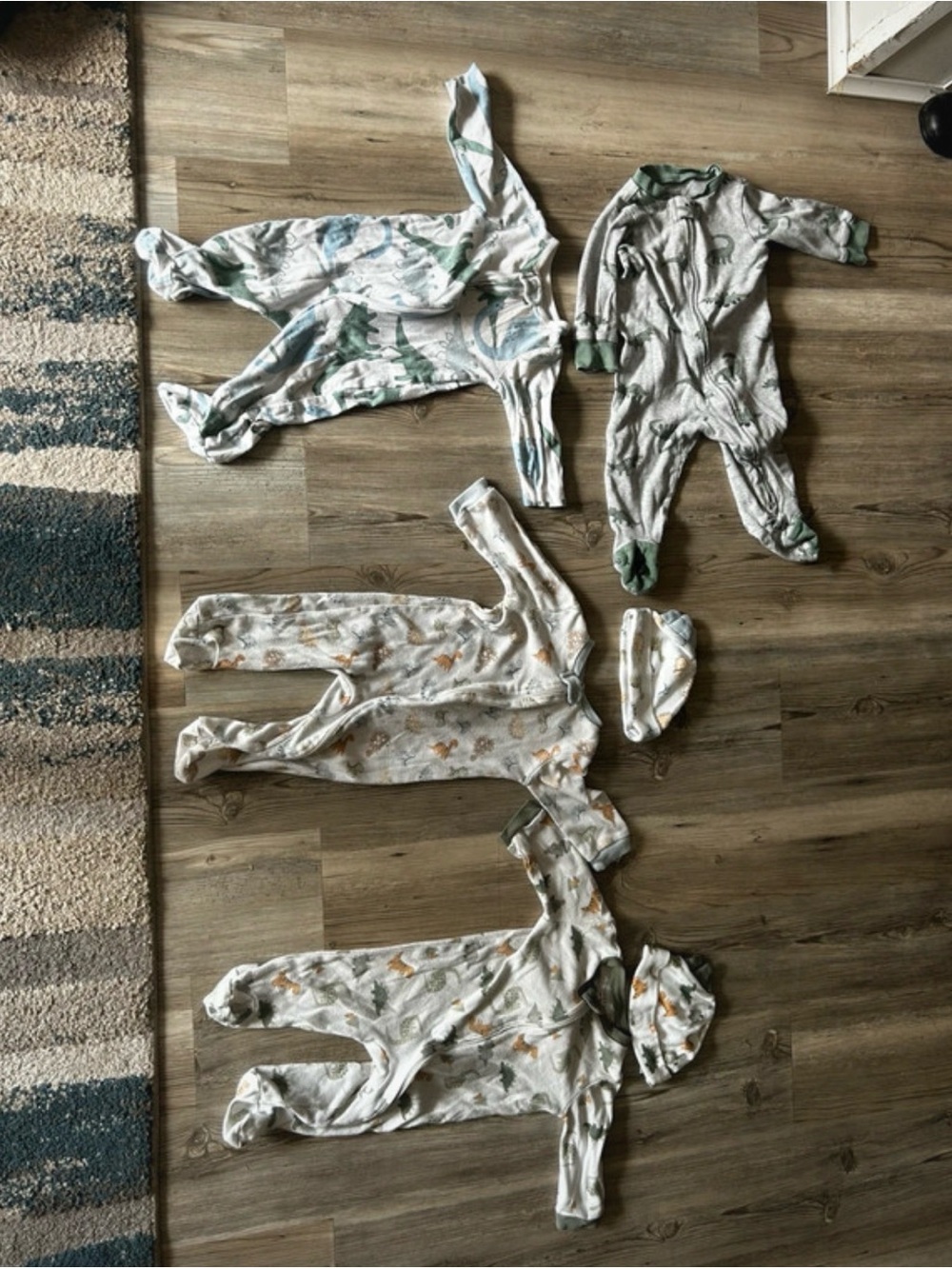 4 Soft Cotton Kids One-Piece Footed Pajamas in Green & Gray - Picture 1 of 2
